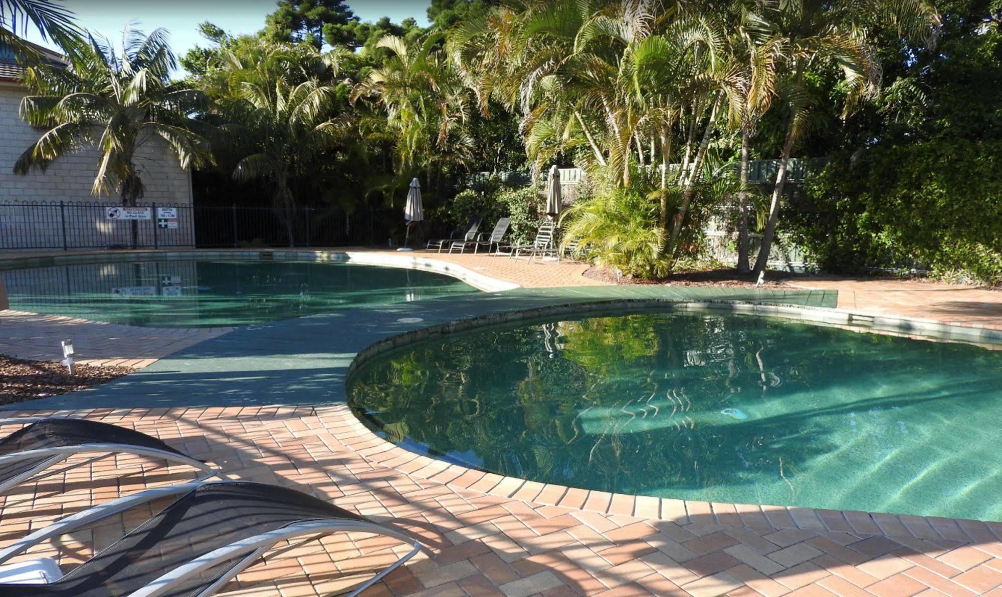Aqualuna Beach Resort Sapphire Beach Eksteriør bilde